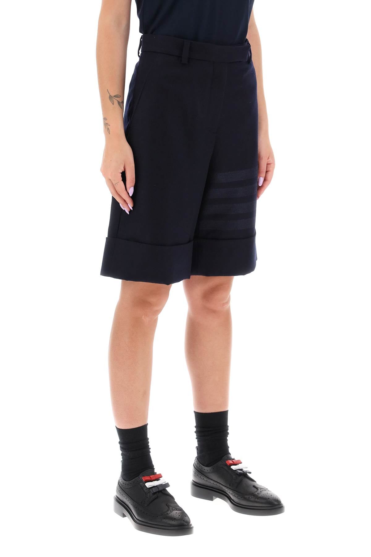Thom browne shorts in flannel with 4-bar motif-Thom Browne-42-Urbanheer