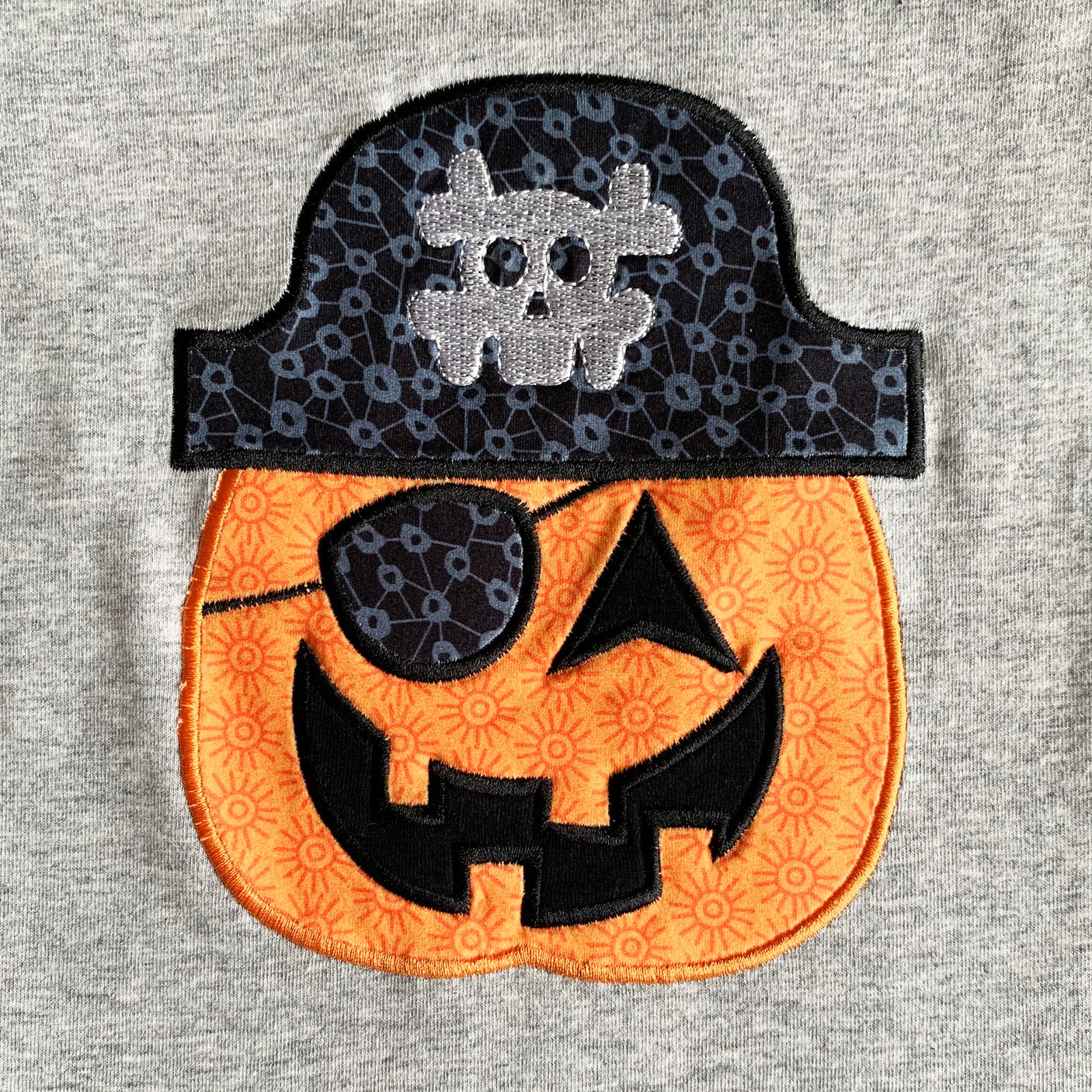 AnnLoren Halloween Pirate Jack O Lantern Long Sleeve Baby Toddler Boys Romper