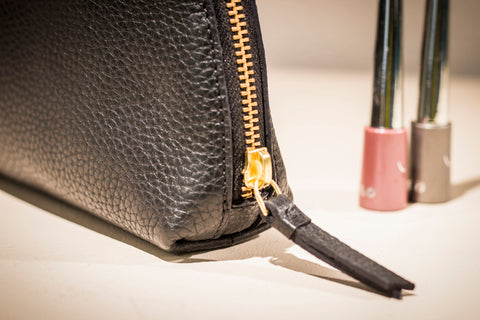 Travel Case Medium-Kiko-Red-Urbanheer