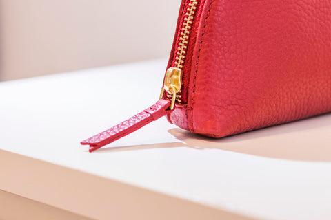 Travel Case Medium-Kiko-Red-Urbanheer