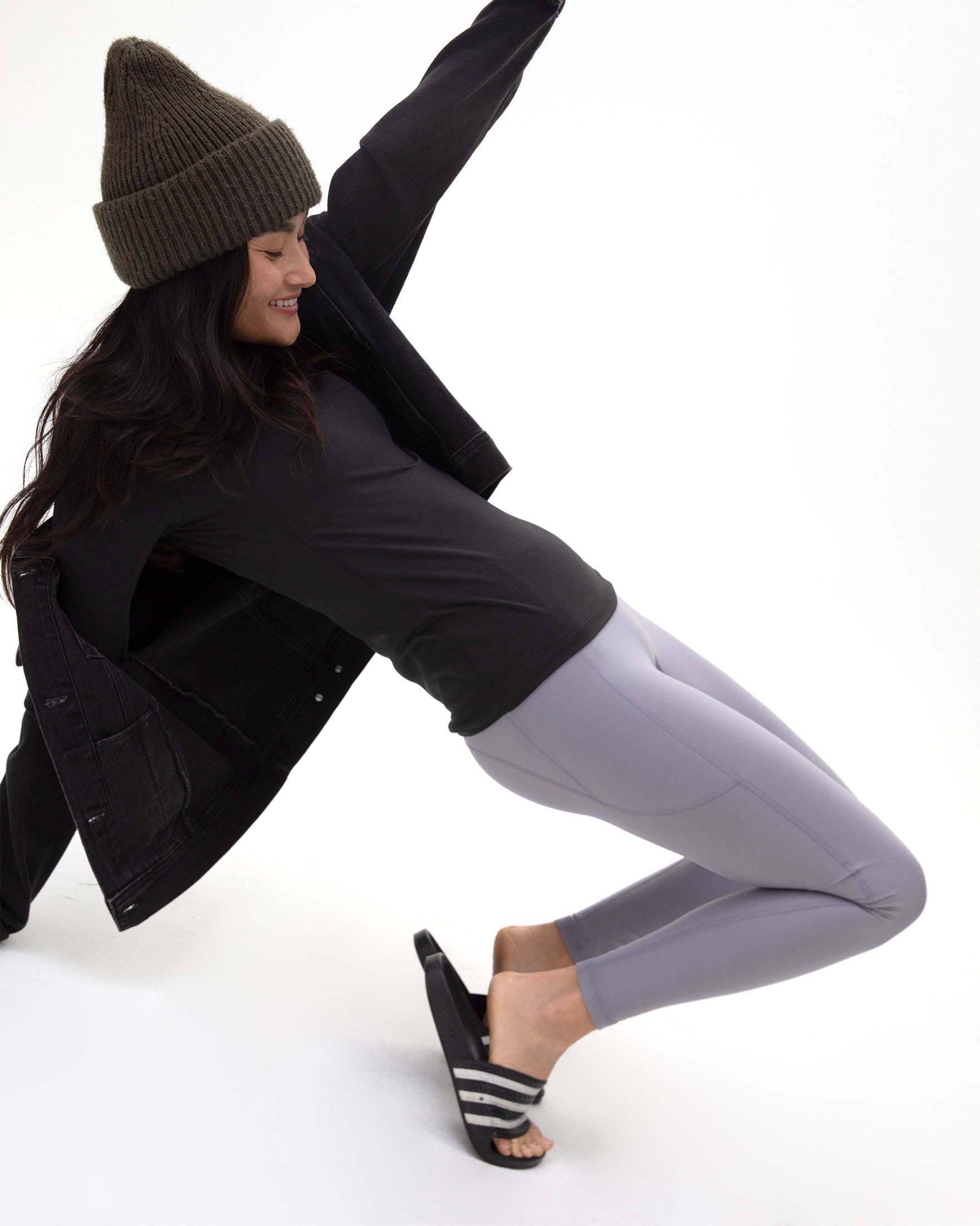 Phoenix Fleece Pocket Legging HR-Clothing - Women-rebody-Quicksilver-XS-Urbanheer