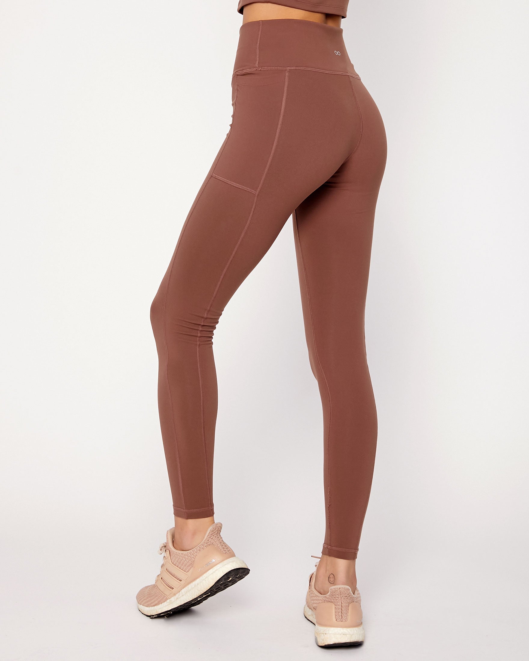 Explore Pocket Legging 26"-rebody-Walnut-XS-Urbanheer