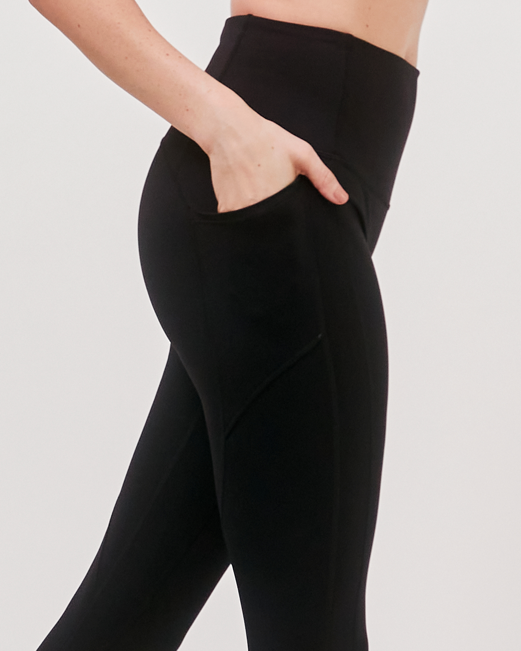 Daily Active Ventiflo™ Crop Leggings 21"-Clothing - Women-rebody-Maroon-XS-Urbanheer