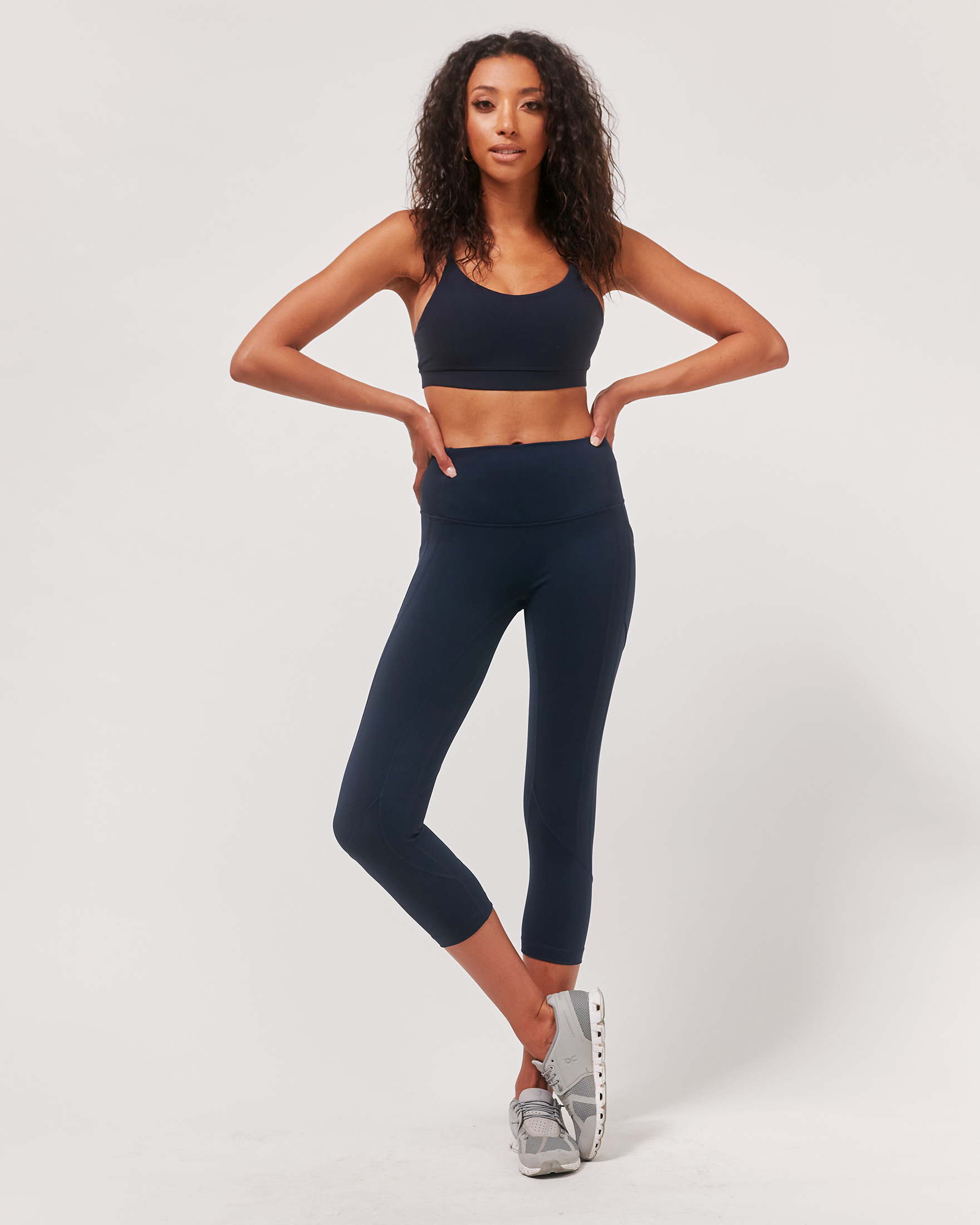 Daily Active Ventiflo™ Crop Leggings 21"-Clothing - Women-rebody-Maroon-XS-Urbanheer