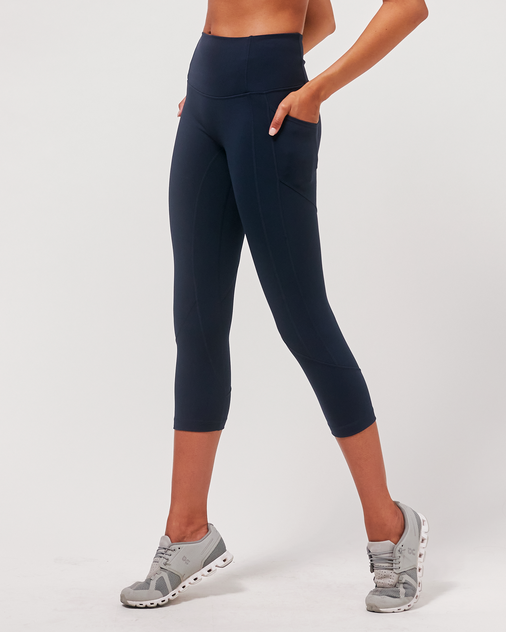 Daily Active Ventiflo™ Crop Leggings 21"-Clothing - Women-rebody-True Navy-XS-Urbanheer