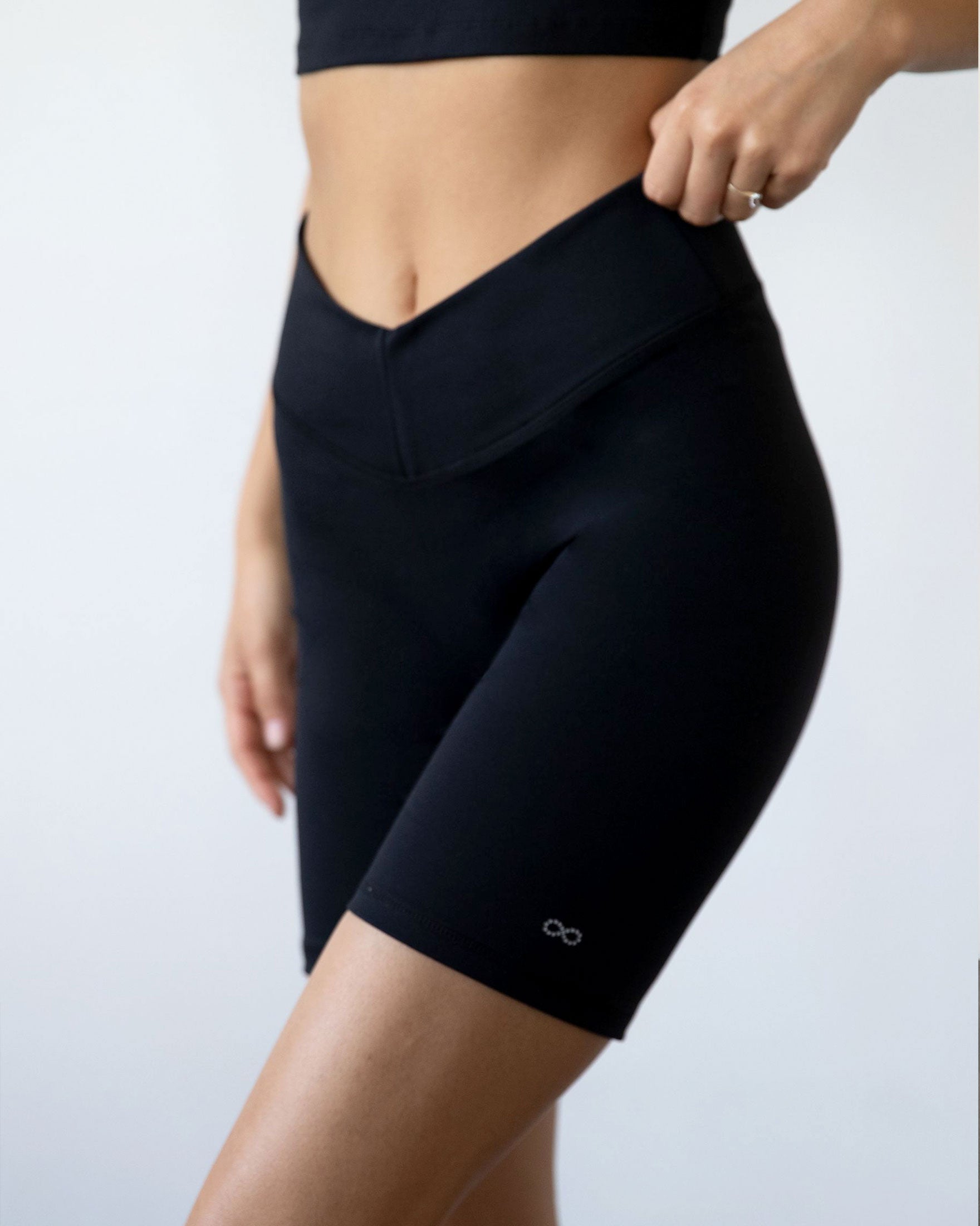 Vendetta Biker Shorts 7"-rebody-Fuschia/Black-XS-Urbanheer