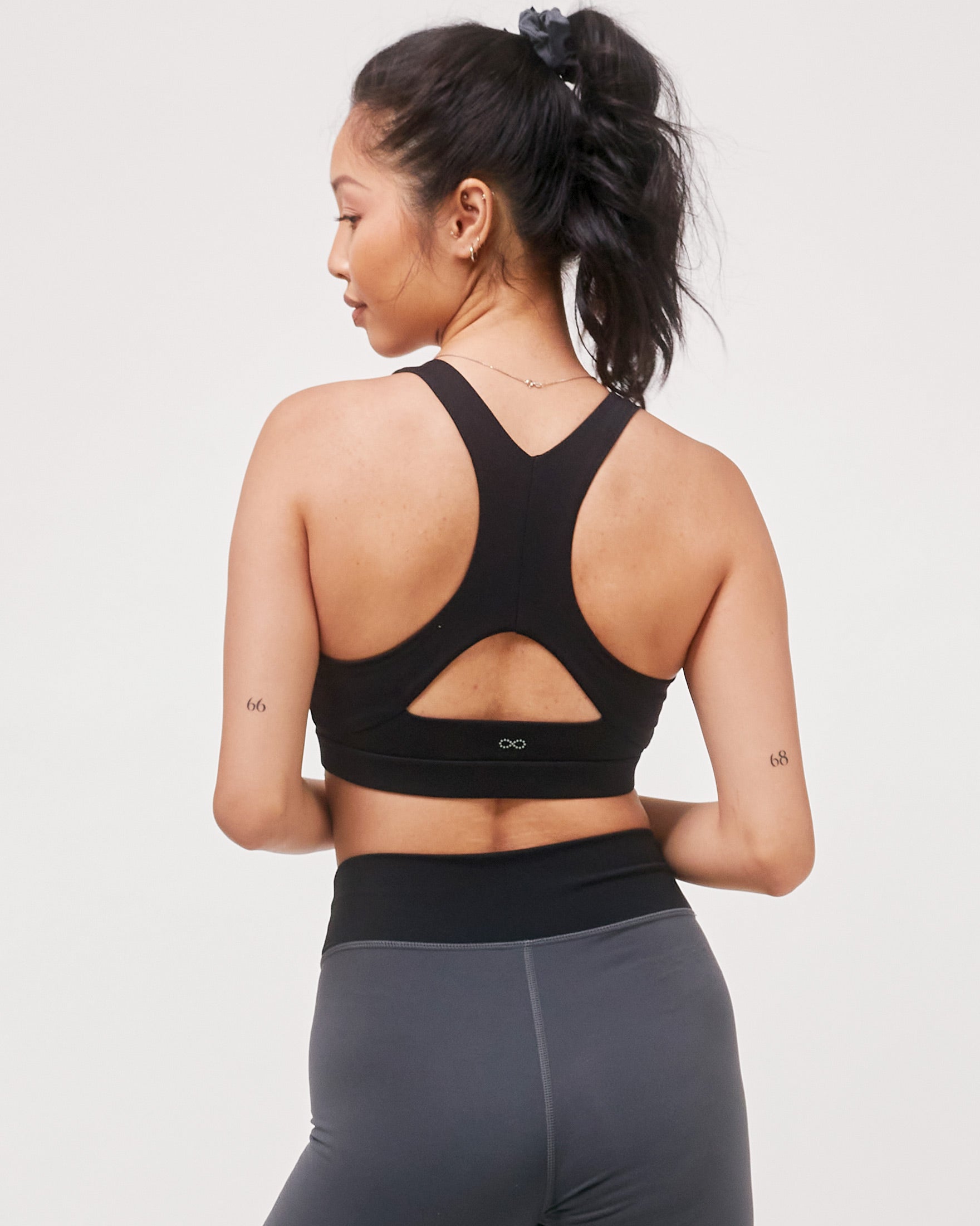 Swift Keyhole Racerback Bra-rebody-Smoke/Black-XS-Urbanheer