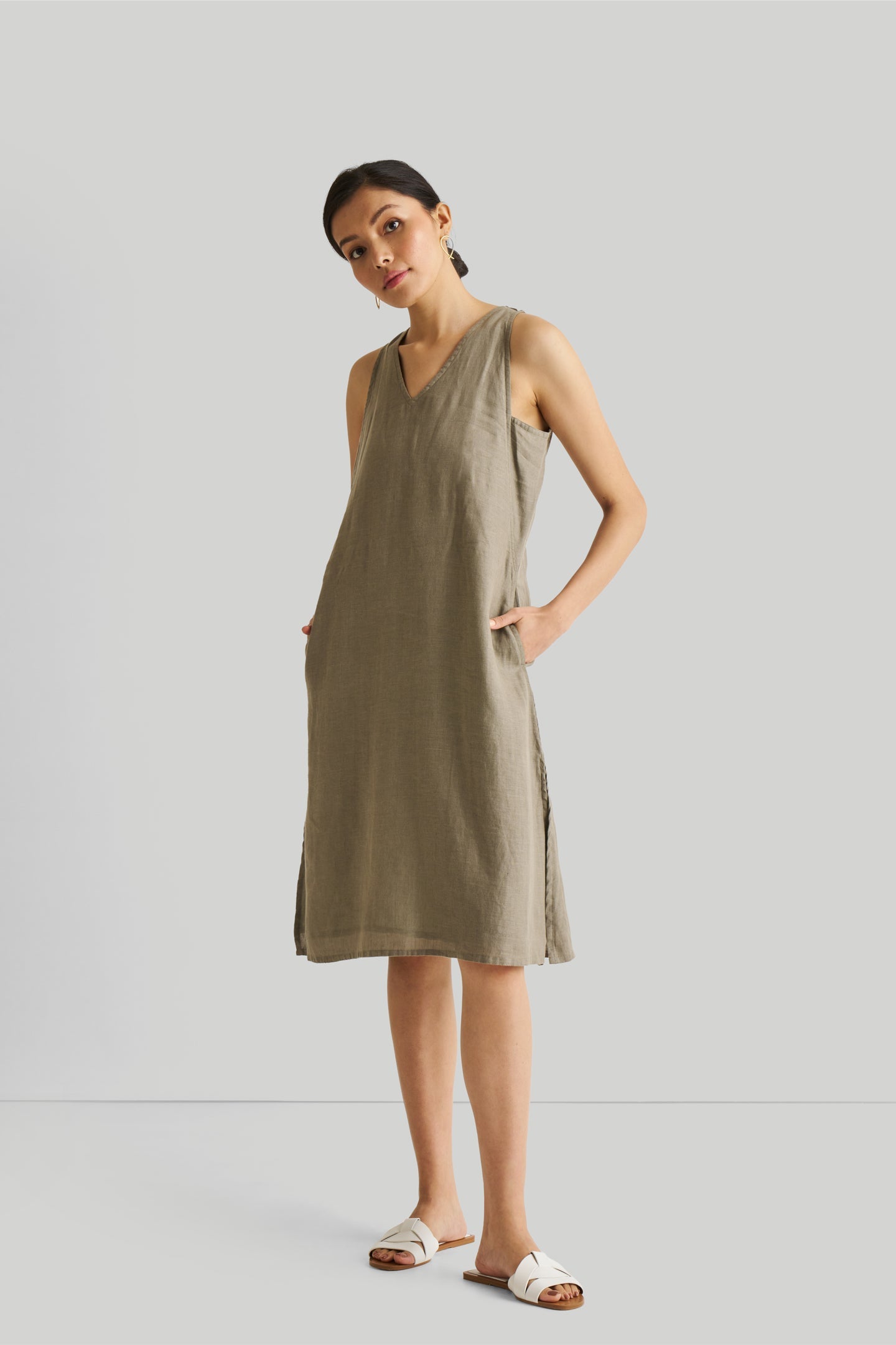 Reading Tea Leaves Dress in Dark Olive-DRESSES-Reistor-Hemp Dark green-XS-Urbanheer
