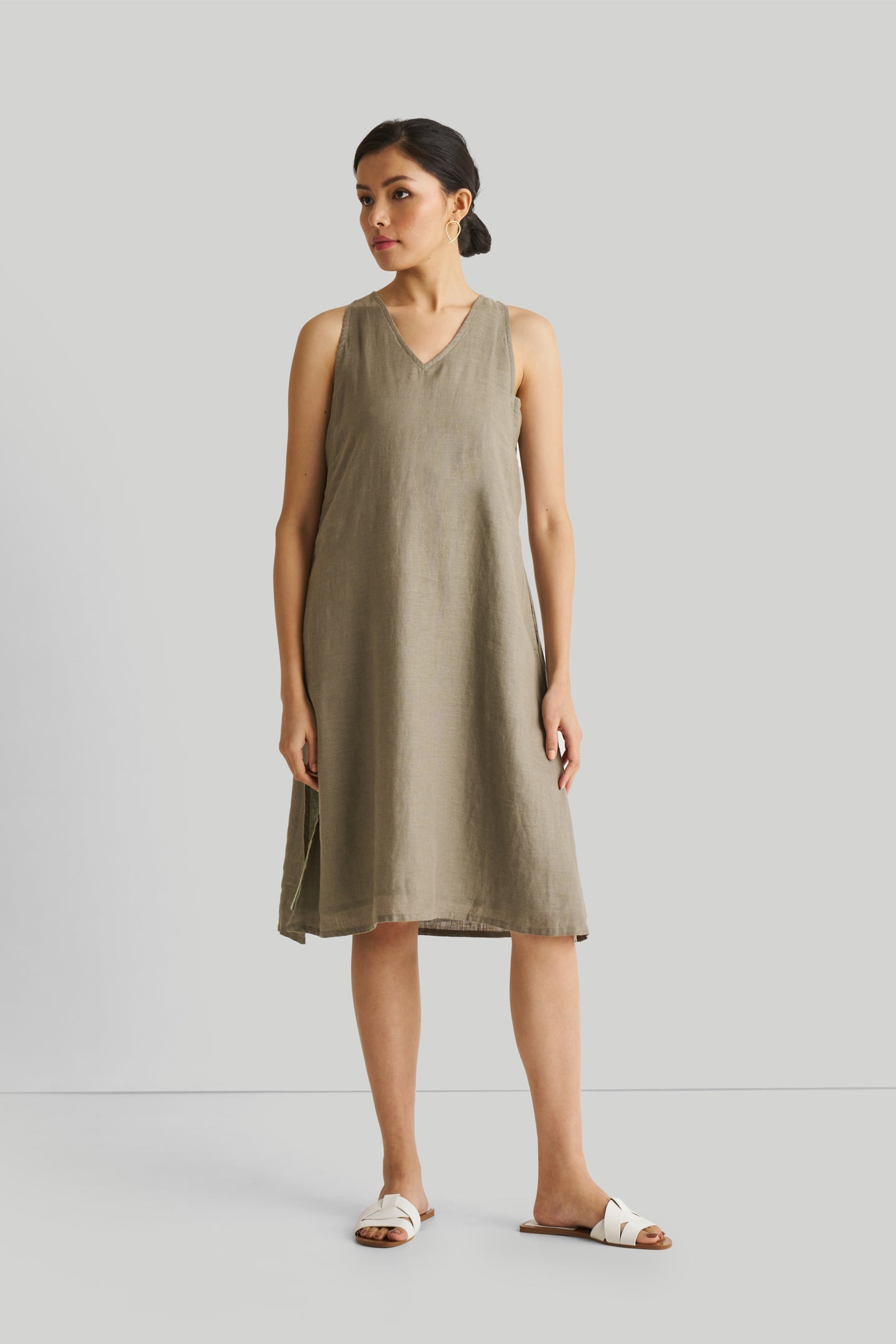 Reading Tea Leaves Dress in Dark Olive-DRESSES-Reistor-Hemp Dark green-XS-Urbanheer