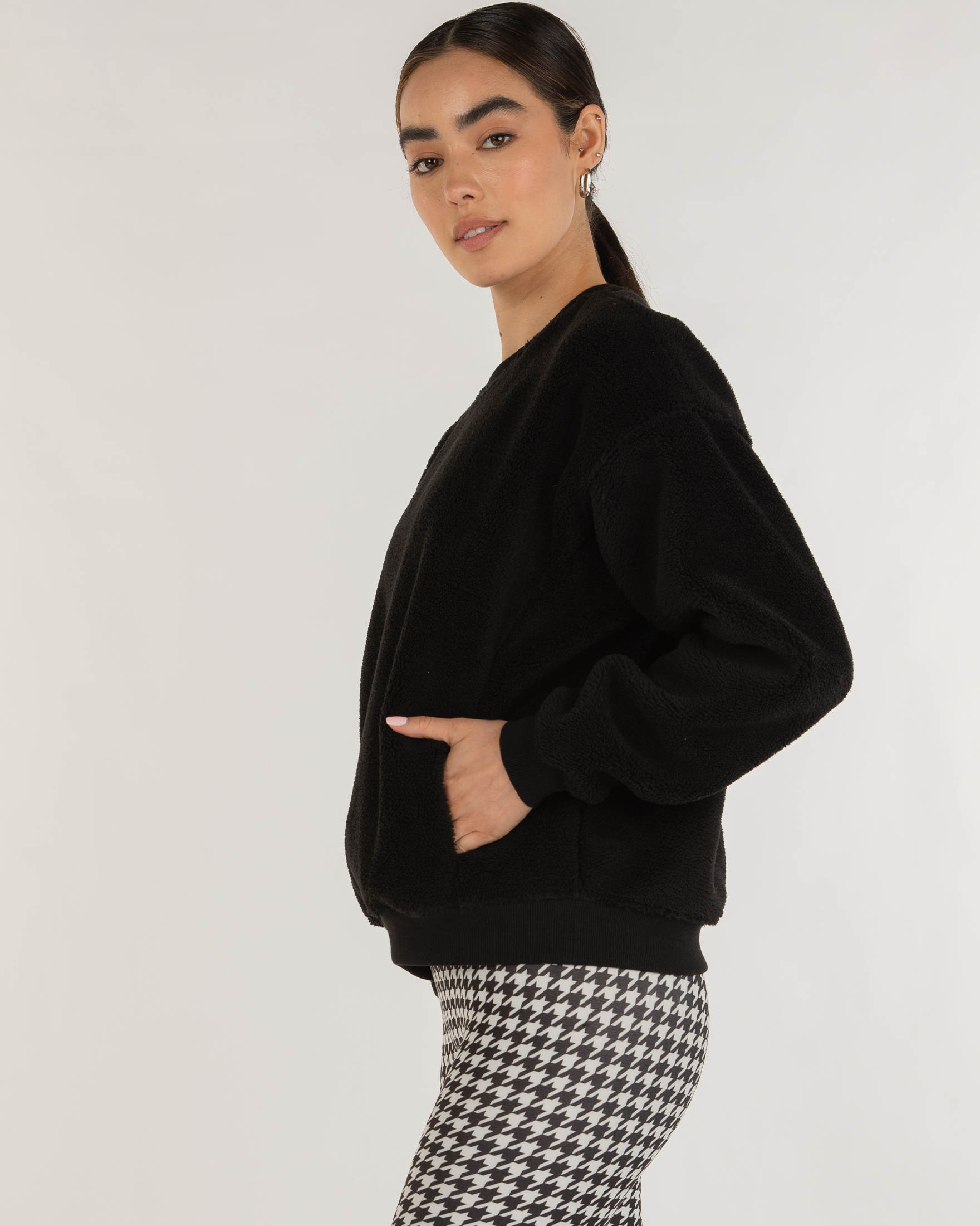 Teddy Sherpa Sweatshirt Micro-Fleece Lined-rebody-Black-XS-Urbanheer