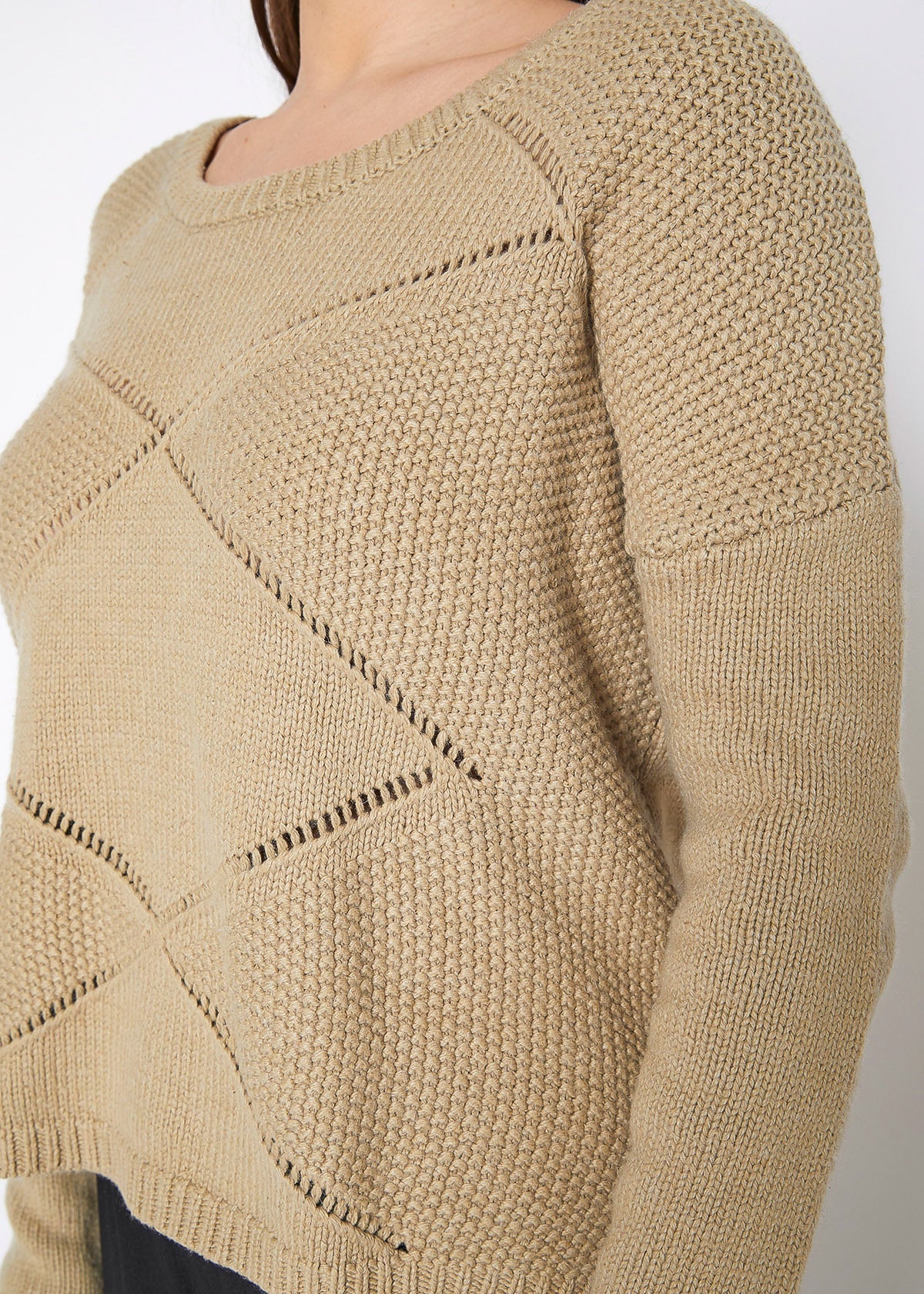 Women'S Eyelet Cutout Hi Lo Sweater-Lemon Hera-L-Black-Urbanheer