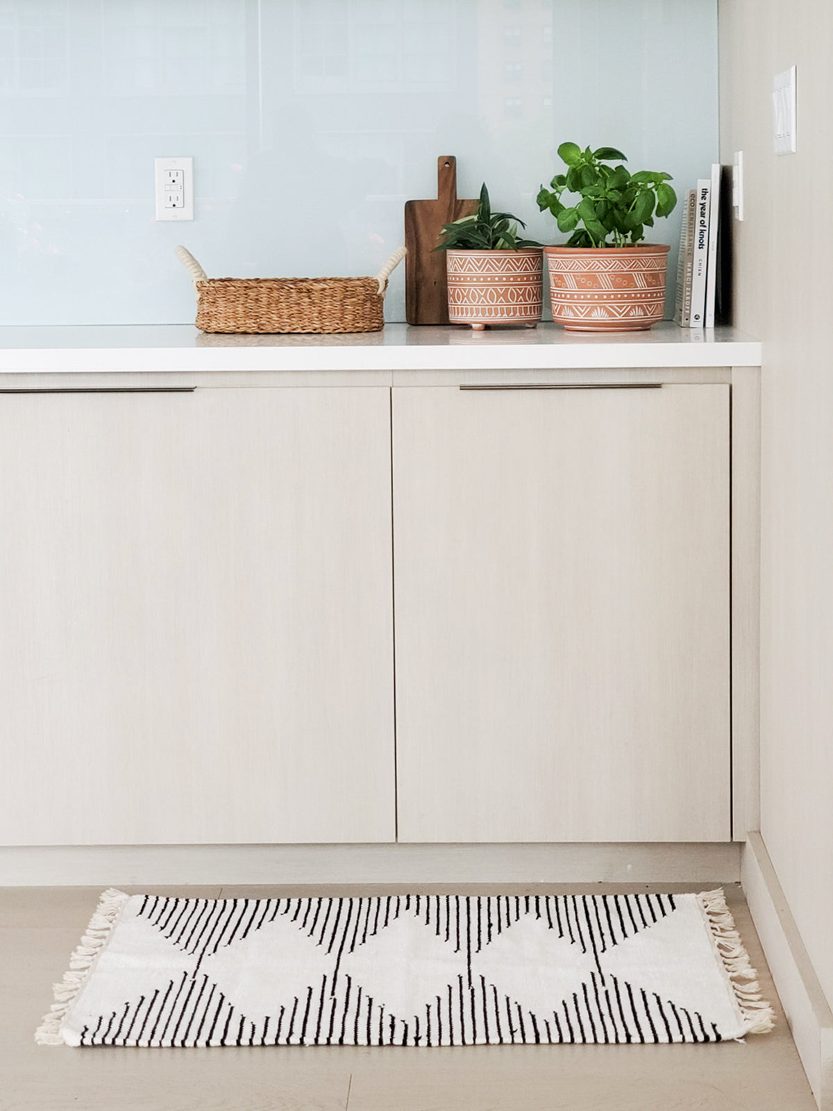 Sada Floor Mat-KORISSA-Urbanheer