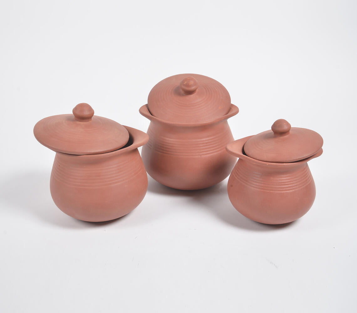 Terracotta Pottery Rice Hot Pots With Lids (Set Of 3)-Qalara-Urbanheer
