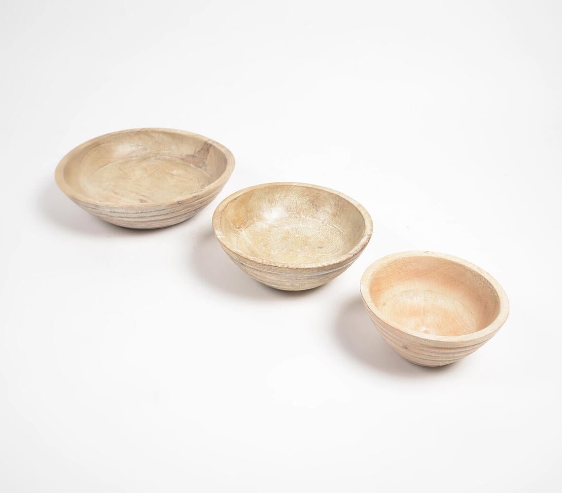 Burnt & Distressed White Wooden Bowls (Set Of 3)-Qalara-Urbanheer
