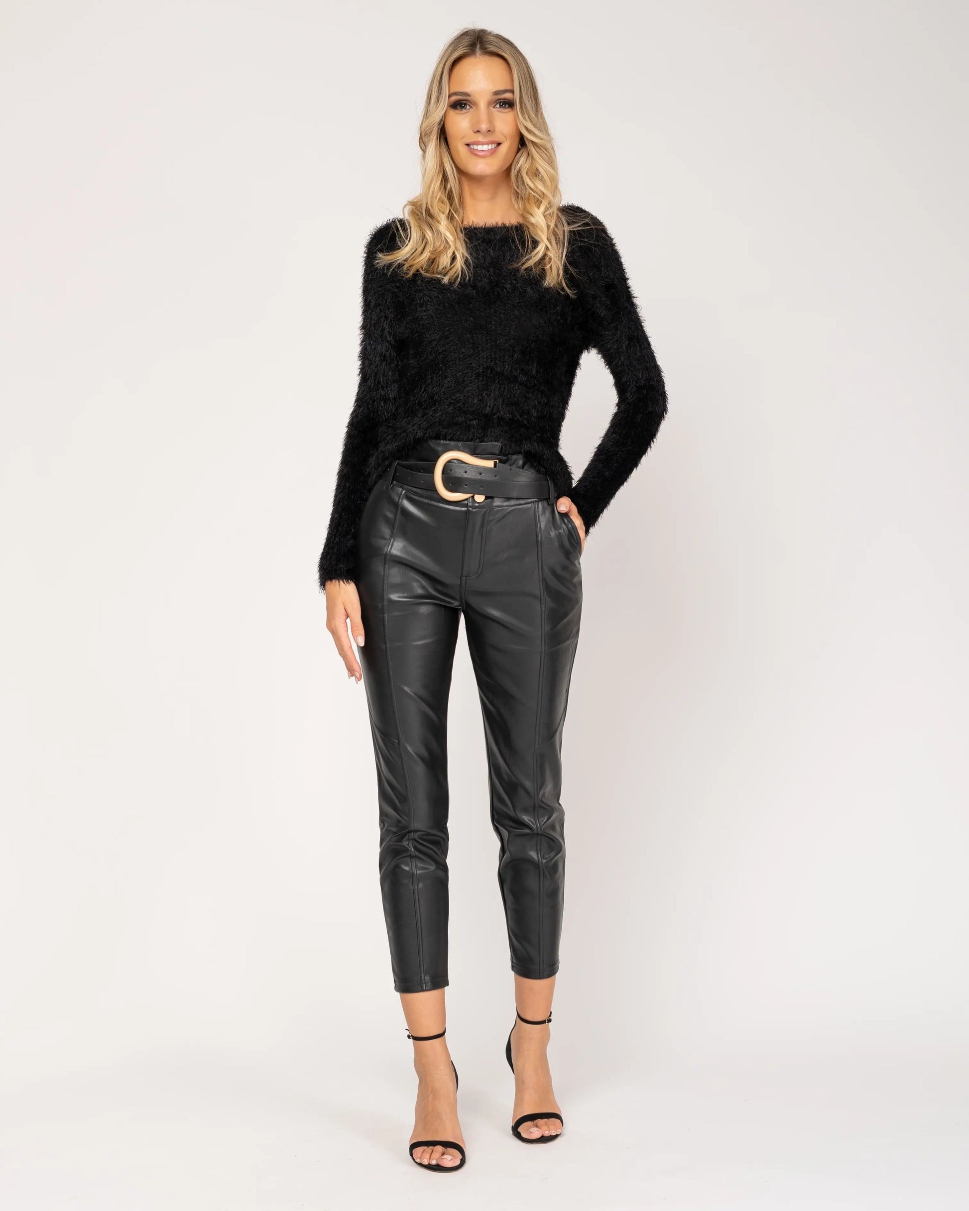 Long-Sleeved Knit Sweater.-Tantra-S-Urbanheer