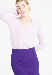 Cashmere Lilac V-Neck Sweater-Studio Cashmere8-S-Urbanheer
