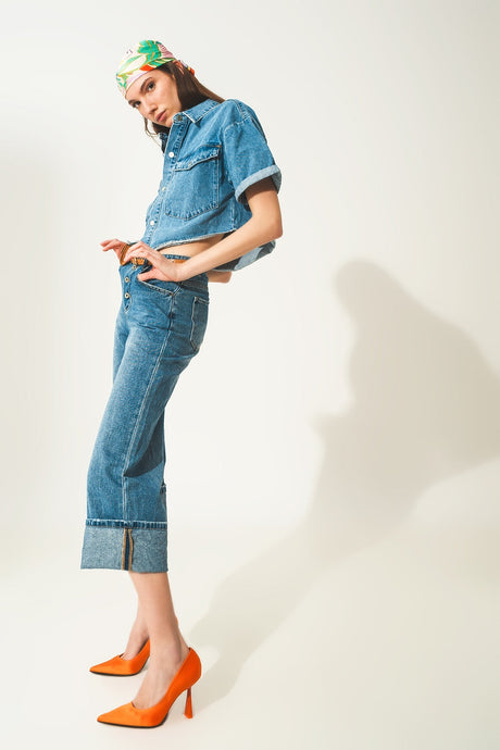 Relaxed Jeans With Rolled Hem and Exposed Buttons in Blue