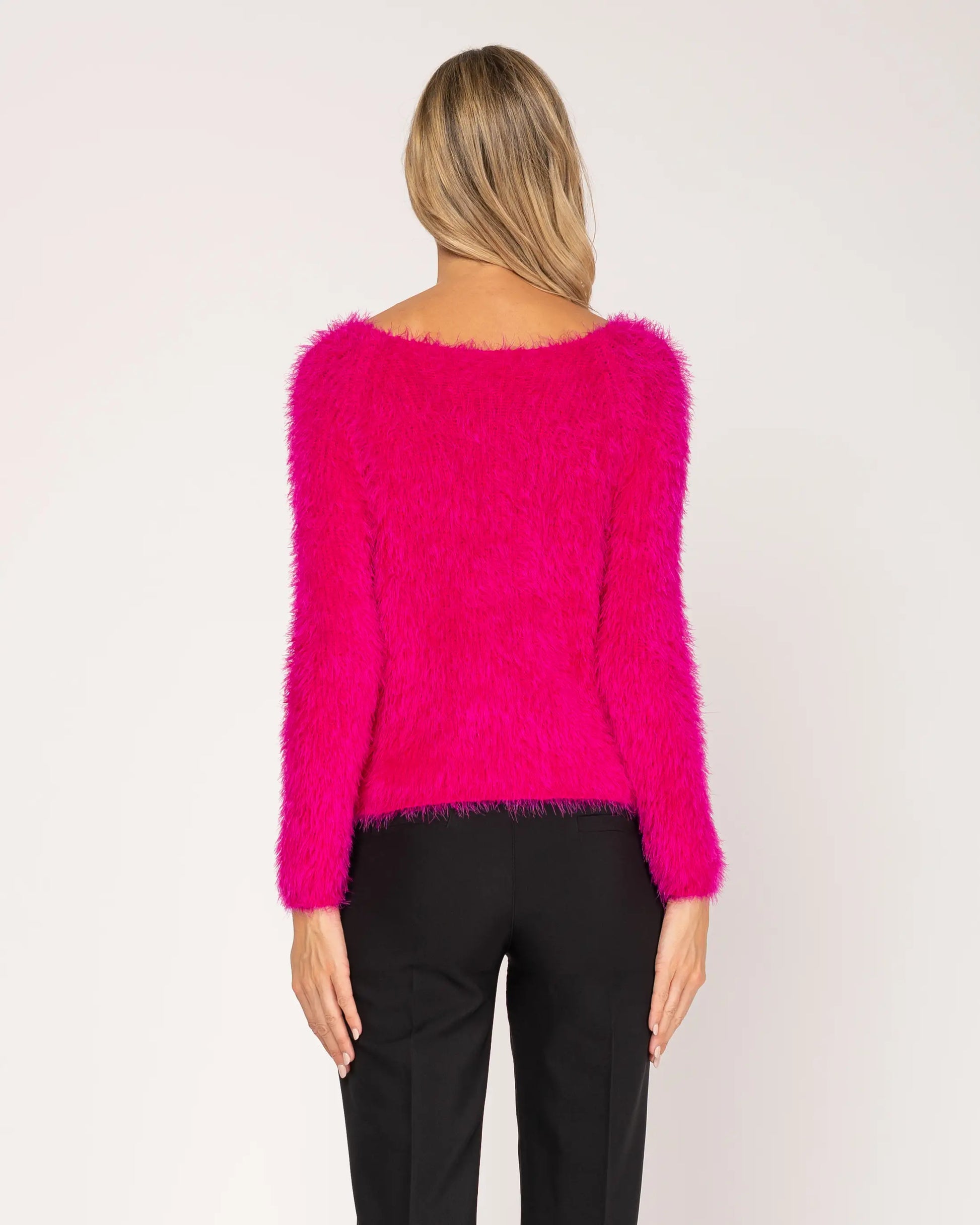 Long-Sleeved Knit Sweater.-Tantra-S-Urbanheer