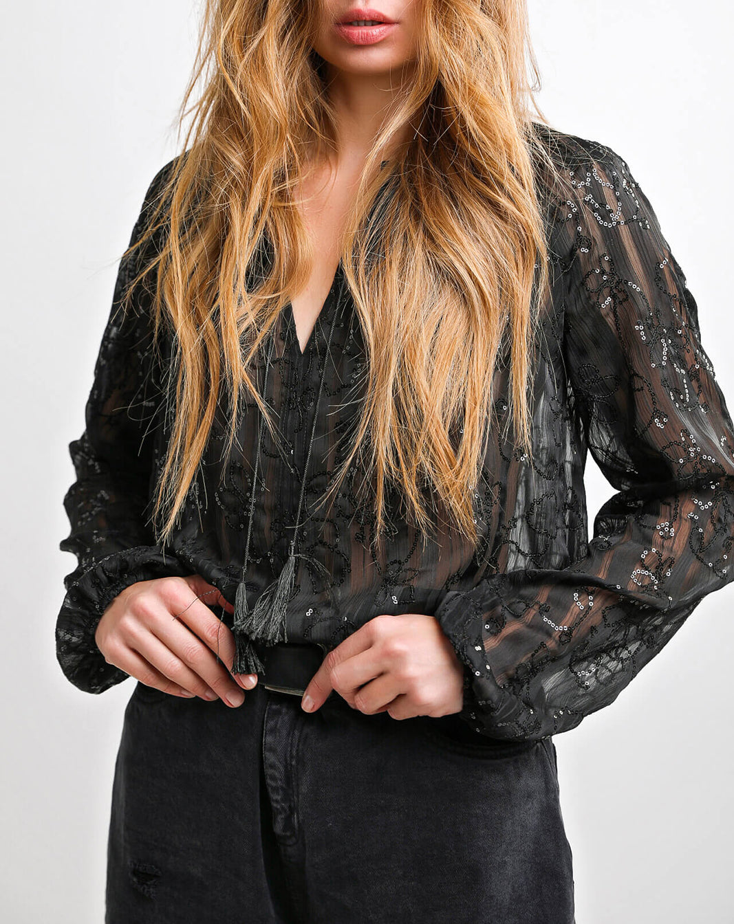 Oversized Blouse With Sequins-2KStyle-xs-Urbanheer