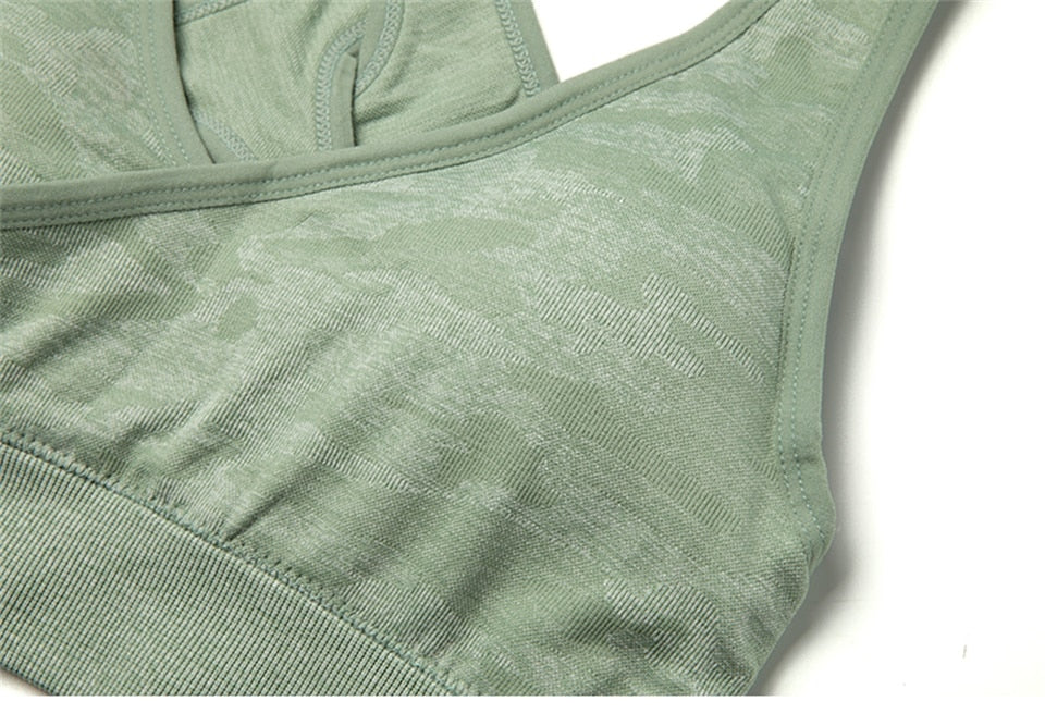 Breathable Athletic Crop Top With Padded Closure-UHXA-green-L-United States-Urbanheer