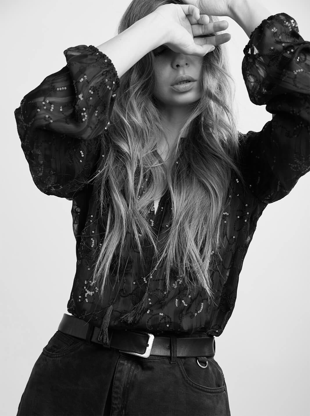 Oversized Blouse With Sequins-2KStyle-xs-Urbanheer